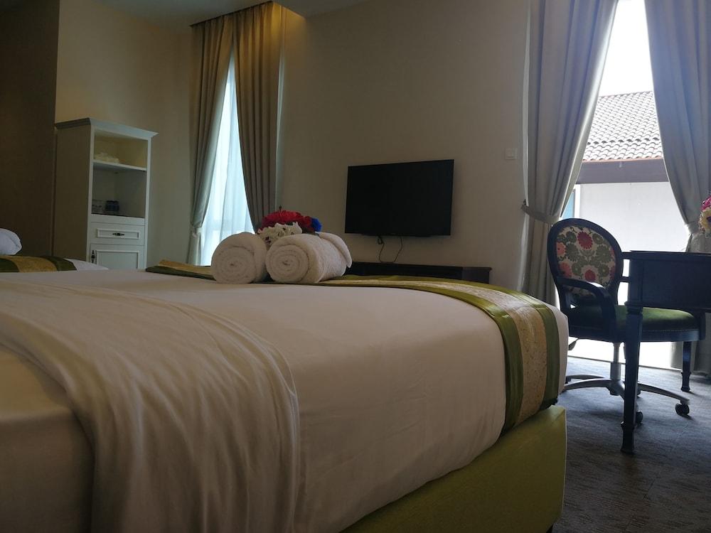 Hotel Casa Bianca à Kluang Extérieur photo