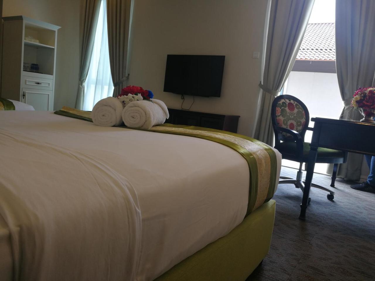 Hotel Casa Bianca à Kluang Extérieur photo