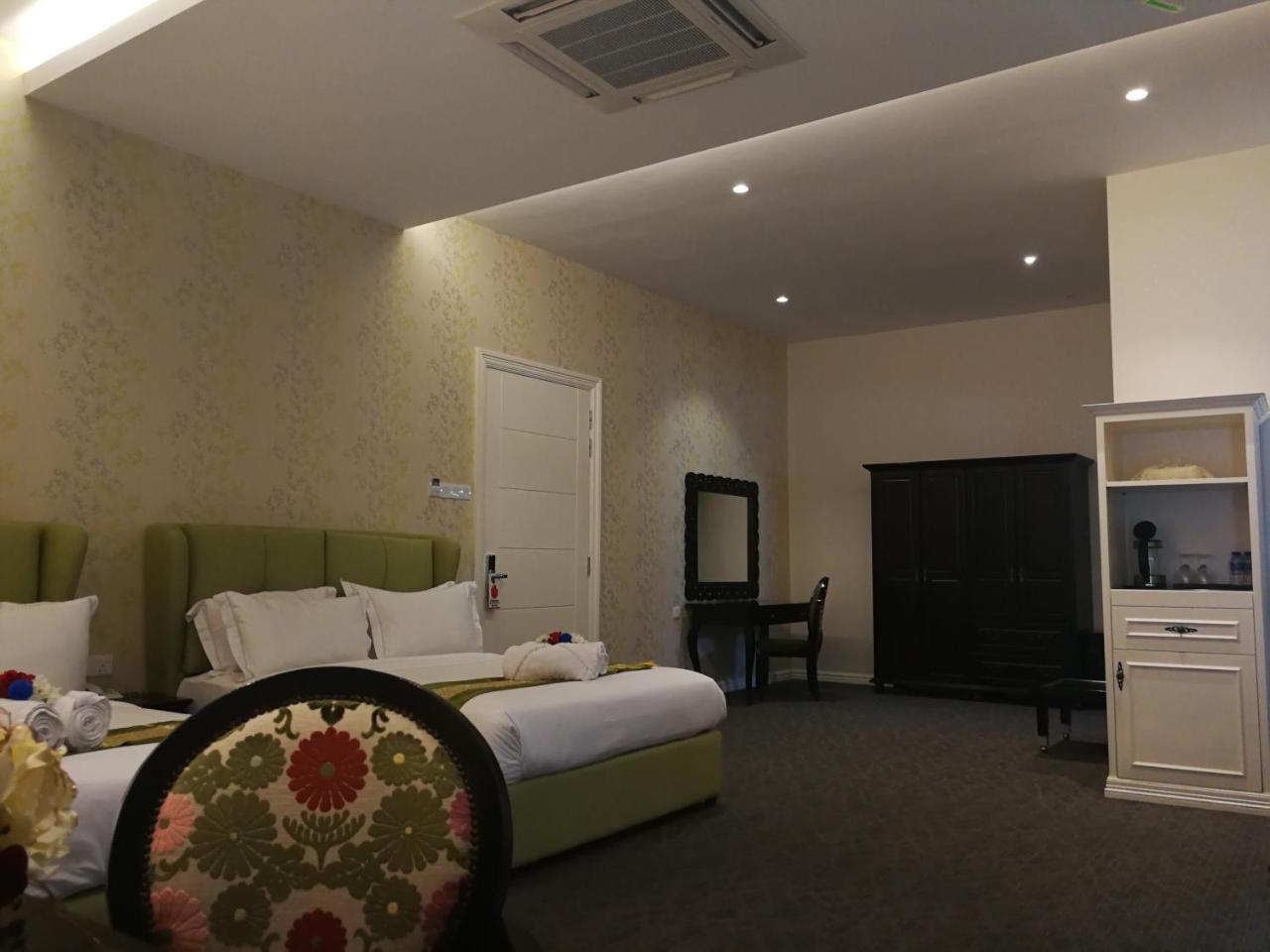 Hotel Casa Bianca à Kluang Extérieur photo