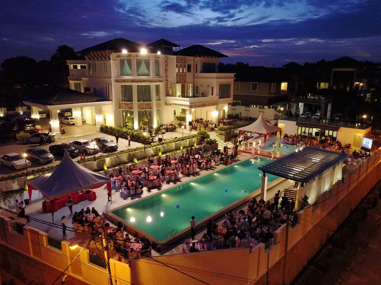 Hotel Casa Bianca à Kluang Extérieur photo